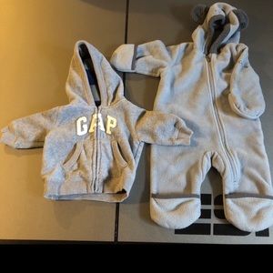 3-6m fleece Columbia winter suit and Gap jacket